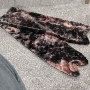Croft & Barrow faux fur scarf 60"x 8" black & brown 100% poly.  Hand wash